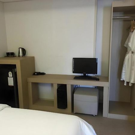 Hotel W ShinЧеджудо Экстерьер фото
