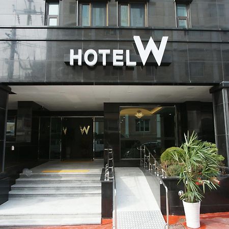 Hotel W ShinЧеджудо Экстерьер фото