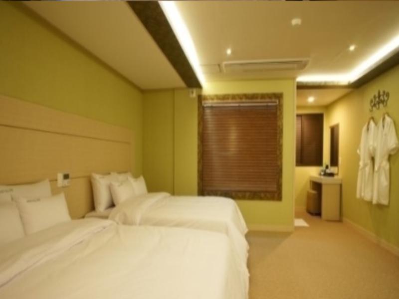 Hotel W ShinЧеджудо Экстерьер фото